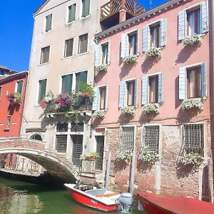 3749 Pontechiodo 3*, Venedig Italien